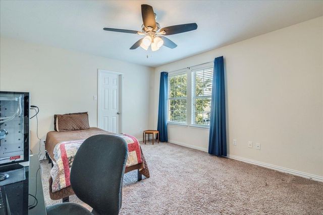 142 Calline Mayes RUN, Buda, TX 78610