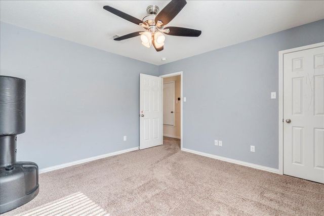 142 Calline Mayes RUN, Buda, TX 78610