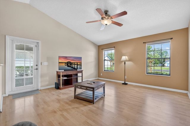 7200 Andrew Jackson St, Palatka, FL 32177