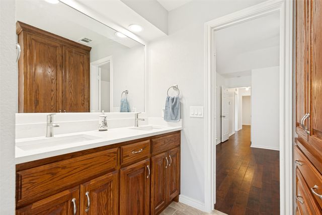 6204 Bronze Leaf Drive, Plano, TX 75023