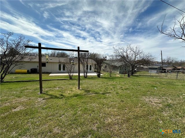 703 Skyline Avenue, Killeen, TX 76541