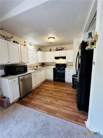 703 Skyline Avenue, Killeen, TX 76541