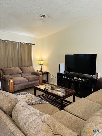 703 Skyline Avenue, Killeen, TX 76541