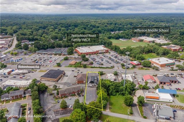 3449 Robinhood Road, Winston Salem, NC 27106