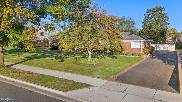 23 NORTHWOOD DR, Vineland, NJ 08360
