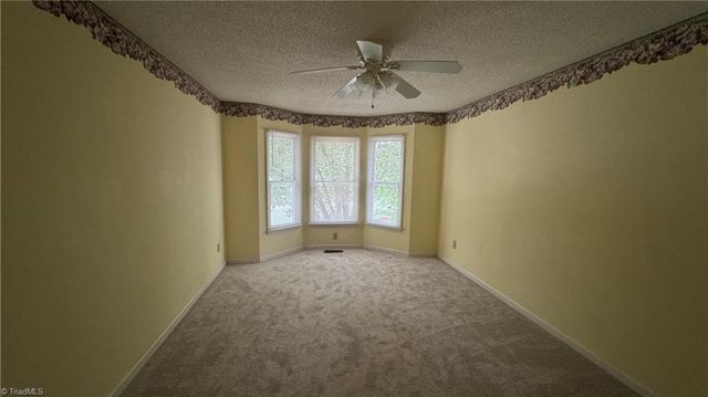 17 Planters Wood Trail, Greensboro, NC 27407