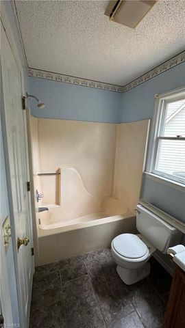 17 Planters Wood Trail, Greensboro, NC 27407