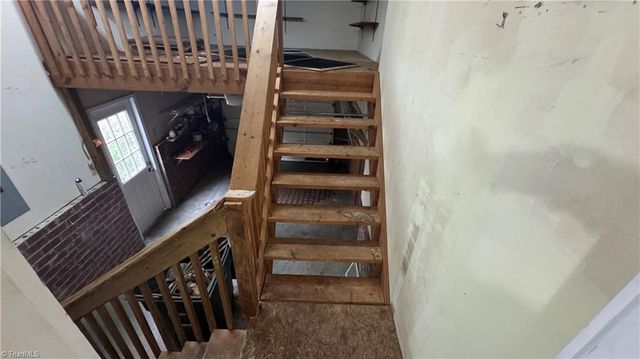 17 Planters Wood Trail, Greensboro, NC 27407
