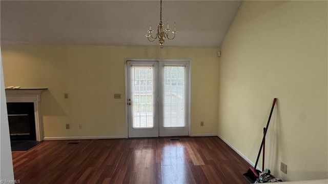 17 Planters Wood Trail, Greensboro, NC 27407