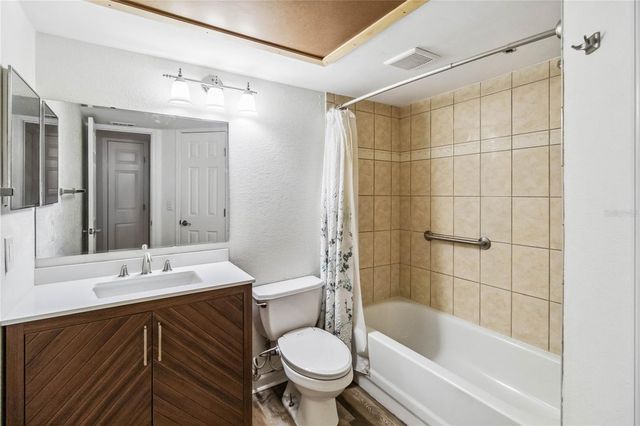 320 BLACK OAK COURT 107, Altamonte Springs, FL 32701