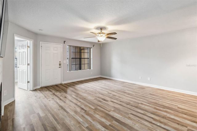 320 BLACK OAK COURT 107, Altamonte Springs, FL 32701
