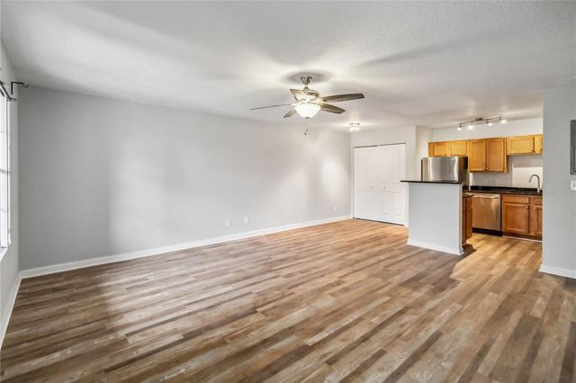 320 BLACK OAK COURT 107, Altamonte Springs, FL 32701