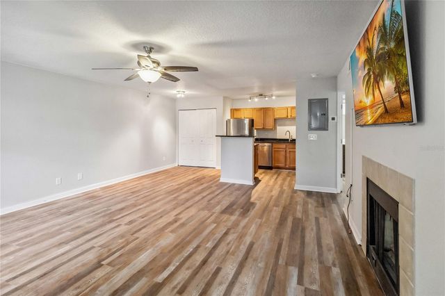 320 BLACK OAK COURT 107, Altamonte Springs, FL 32701