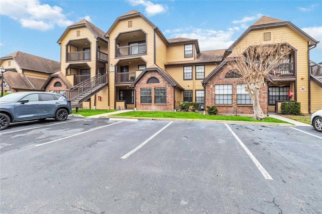 320 BLACK OAK COURT 107, Altamonte Springs, FL 32701