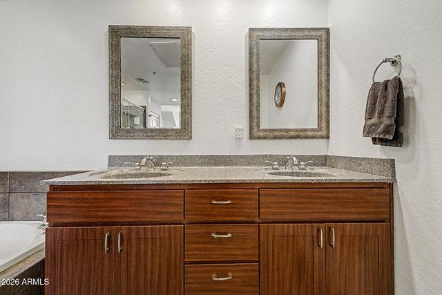16 W Encanto Boulevard 619, Phoenix, AZ 85003