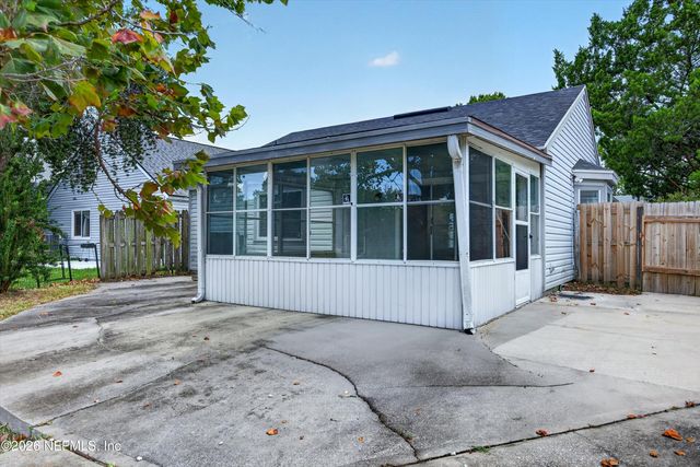 8047 MACTAVISH Way E, Jacksonville, FL 32244
