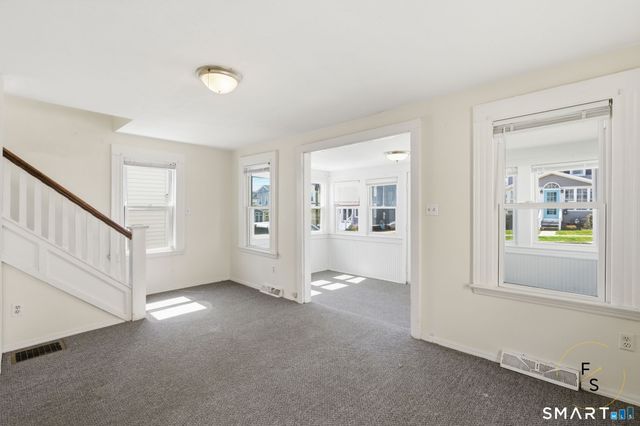 32 Lawrence Avenue, Milford, CT 06460