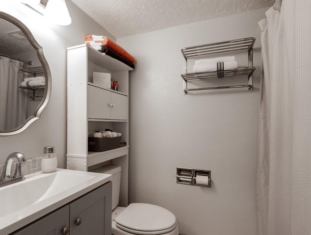 6300 Seawall Boulevard 5105, Galveston, TX 77551