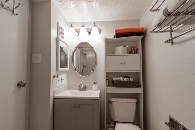6300 Seawall Boulevard 5105, Galveston, TX 77551