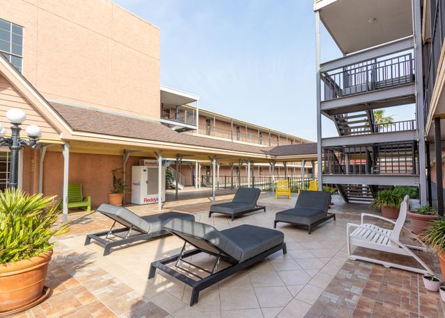 6300 Seawall Boulevard 5105, Galveston, TX 77551