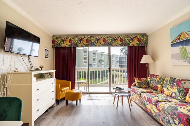 6300 Seawall Boulevard 5105, Galveston, TX 77551