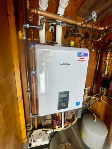 9276 E State Rd 205 Road, Churubusco, IN 46723