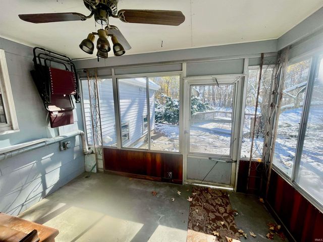 9276 E State Rd 205 Road, Churubusco, IN 46723