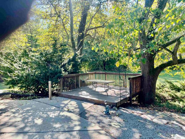 9276 E State Rd 205 Road, Churubusco, IN 46723