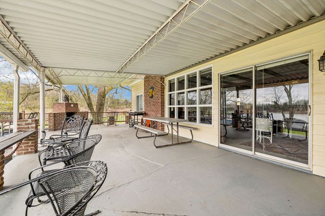 4295 Cairo Bend Rd, Lebanon, TN 37087