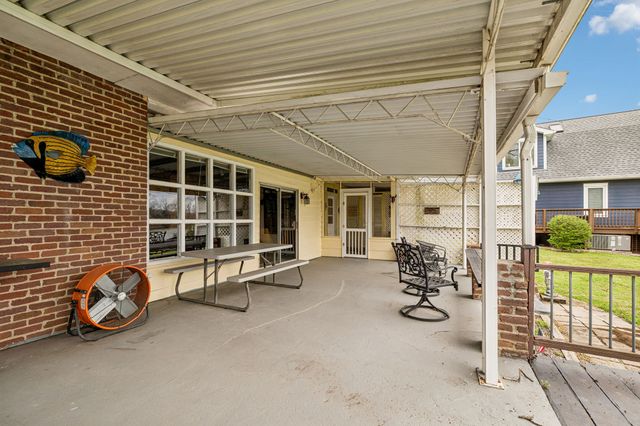 4295 Cairo Bend Rd, Lebanon, TN 37087