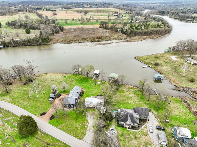 4295 Cairo Bend Rd, Lebanon, TN 37087