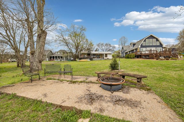 4295 Cairo Bend Rd, Lebanon, TN 37087