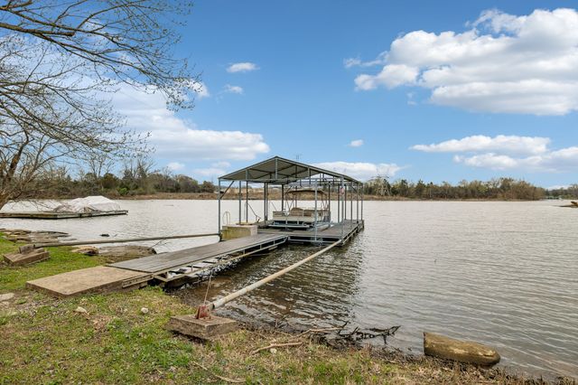 4295 Cairo Bend Rd, Lebanon, TN 37087