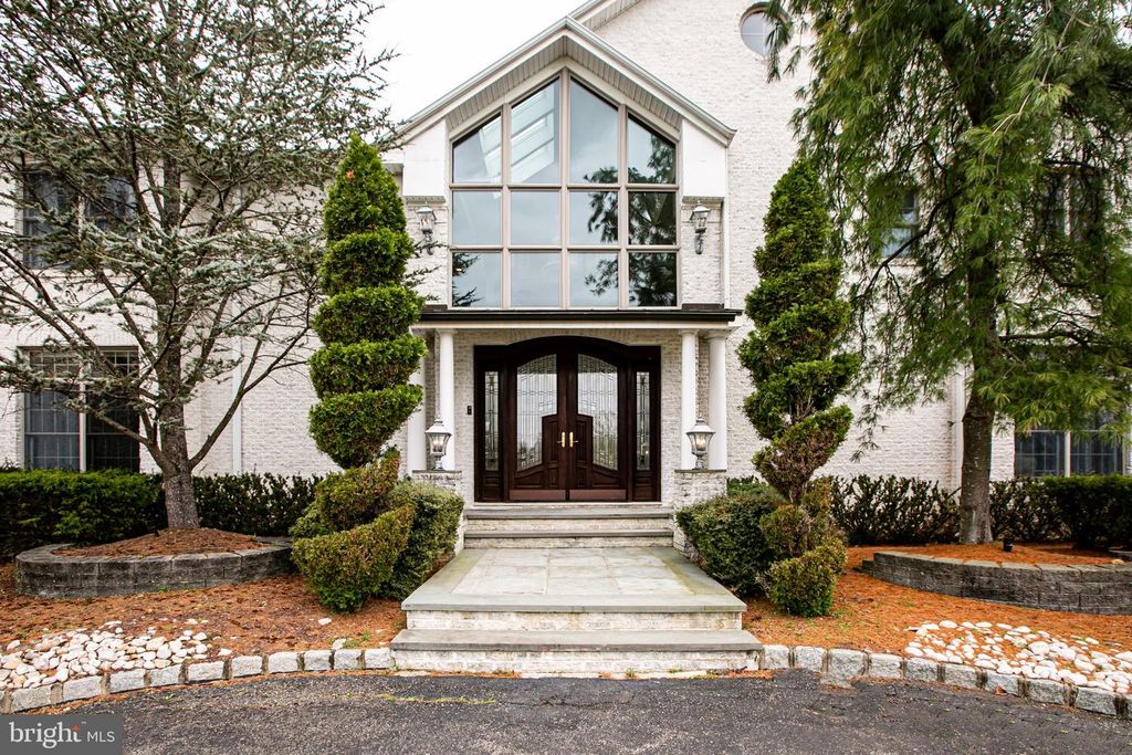 17 DEY FARM RD, Princeton Junction, NJ 08550 — photo 2