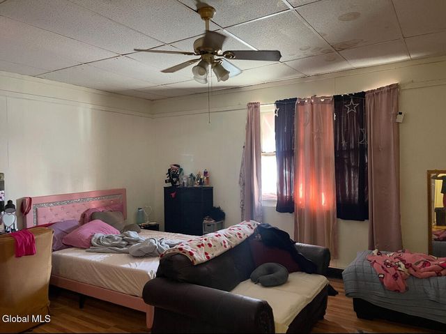 335 Central Avenue, Albany, NY 12206