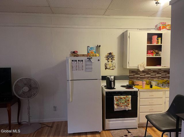 335 Central Avenue, Albany, NY 12206