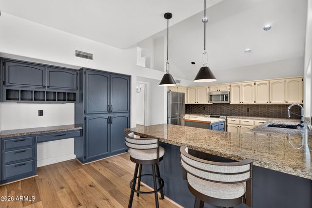 16026 S 35TH Way, Phoenix, AZ 85048