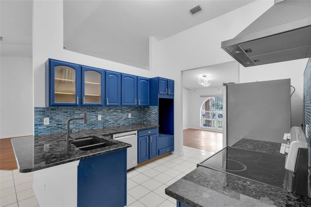 65 PECAN LOOP, Ocala, FL 34472