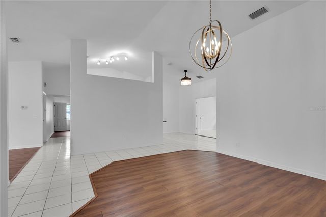 65 PECAN LOOP, Ocala, FL 34472