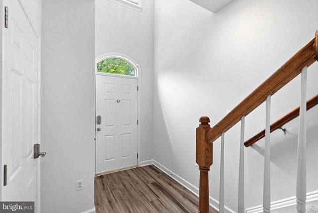 42525 MAGELLAN SQ, Brambleton, VA 20148