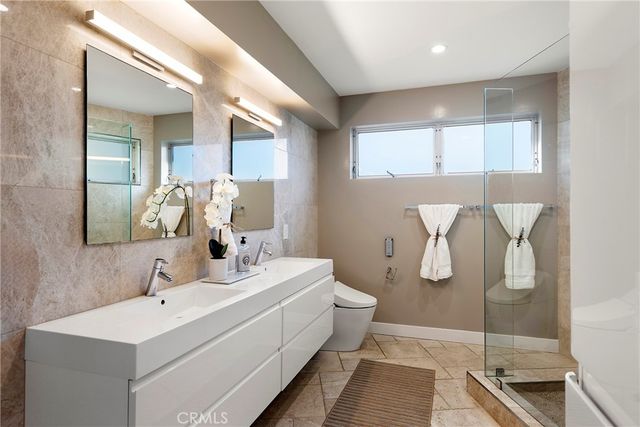 234 W Avenida San Antonio, San Clemente, CA 92672