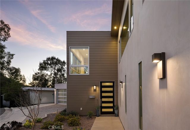 234 W Avenida San Antonio, San Clemente, CA 92672