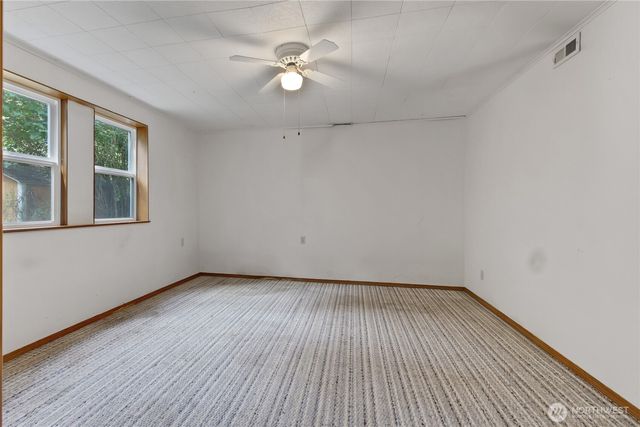 2704 24th Avenue Ct SE, Puyallup, WA 98374