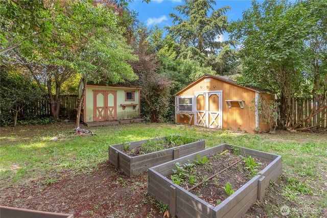2704 24th Avenue Ct SE, Puyallup, WA 98374