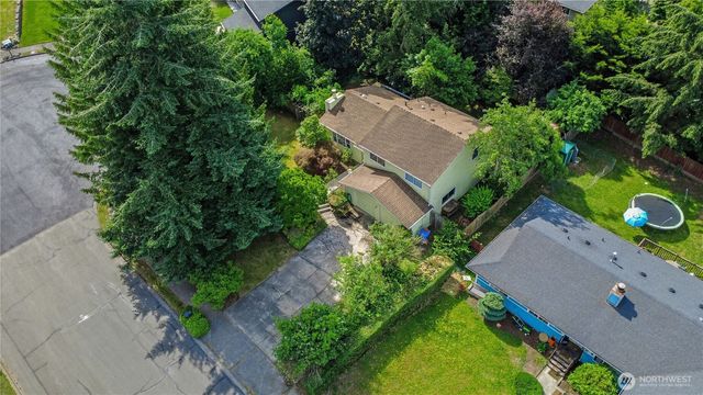 2704 24th Avenue Ct SE, Puyallup, WA 98374