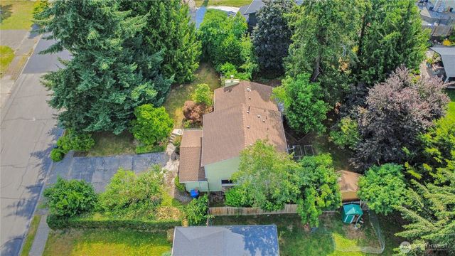 2704 24th Avenue Ct SE, Puyallup, WA 98374