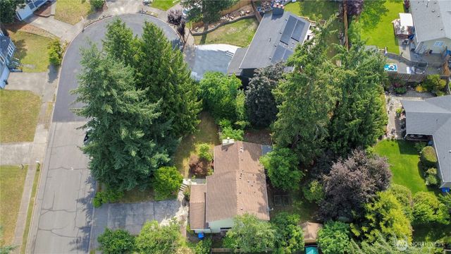2704 24th Avenue Ct SE, Puyallup, WA 98374