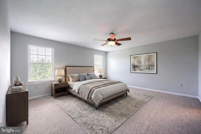 19 REBECCA LN, York, PA 17403