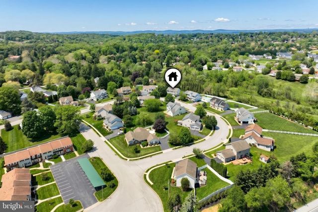 19 REBECCA LN, York, PA 17403