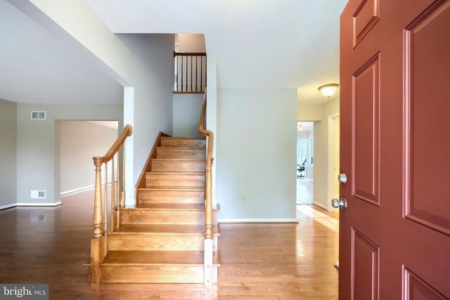 19 REBECCA LN, York, PA 17403